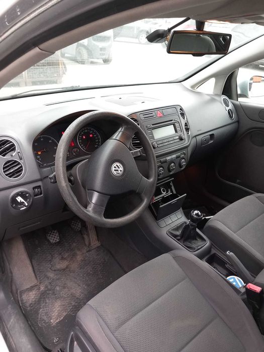 Golf 5 Plus/ 1.9 BKC / Dezmembrez/Dezmembram