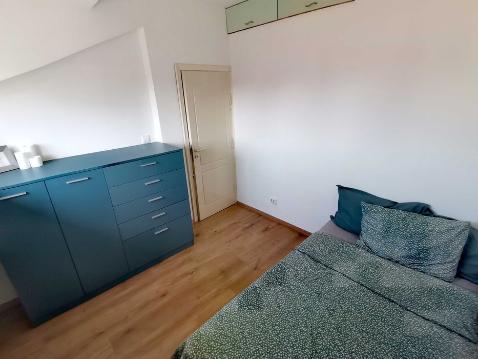 Дава се под наем Двустаен апартамент в Бургас, Център - 50 кв.м за 219.3 € - Снимка #2