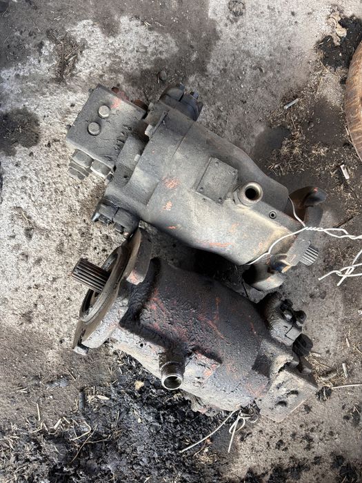 Миксер автобетоносмеситель