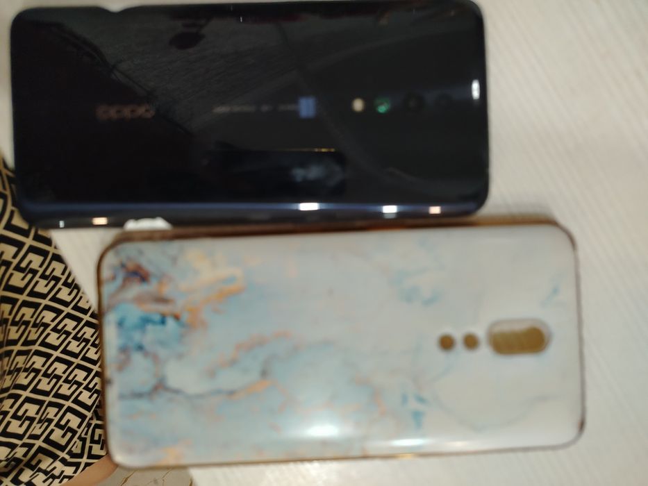 Продам телефон Oppo Reno