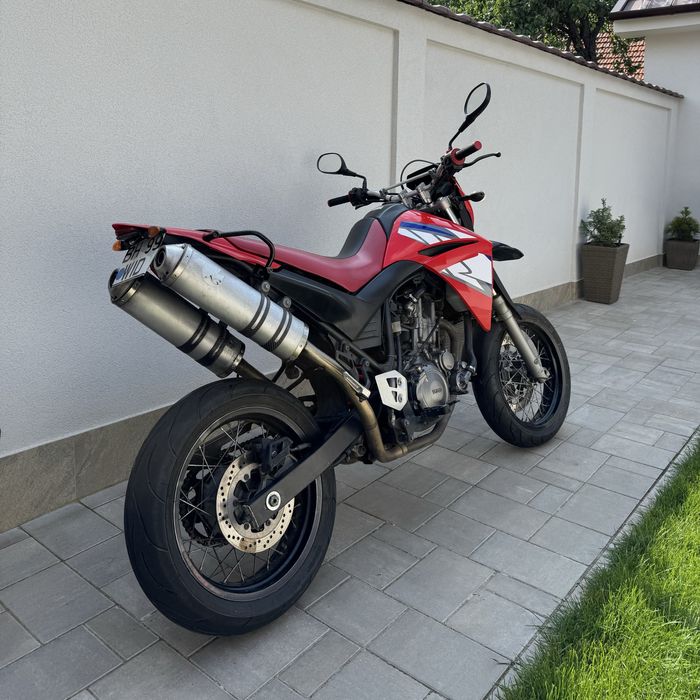 Yamaha XT 660 X Supermoto