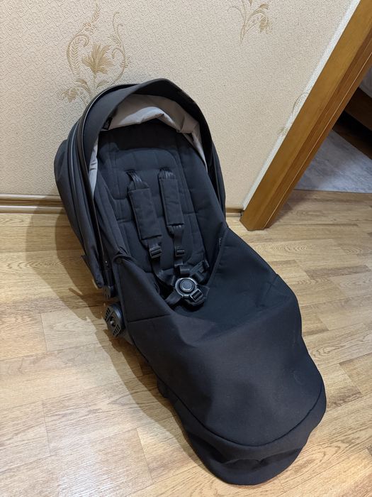 Продам коляску Anex L type