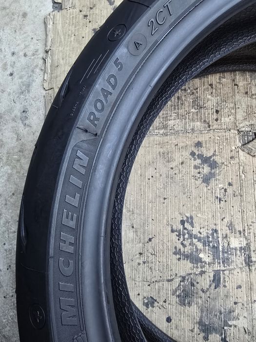 Anvelopa Moto Michelin 120/70 ZR17  DOT 3722. Stare Impecabilă.