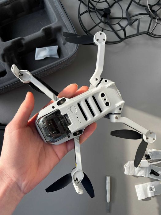 Drona dji mini 1