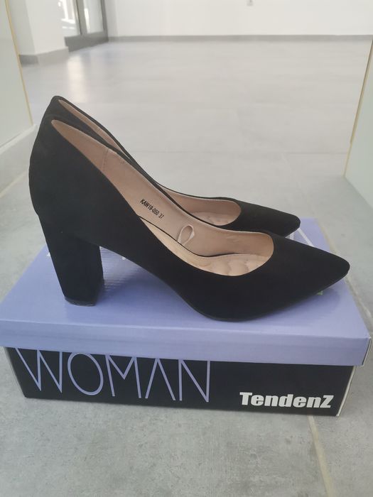 Обувки и Ботуши от естествена кожа