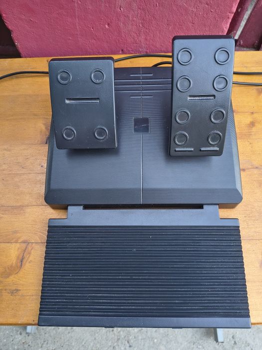 Volan Gaming Speedlink Drift O.Z. cu Pedale (PC) - Stare foarte bună