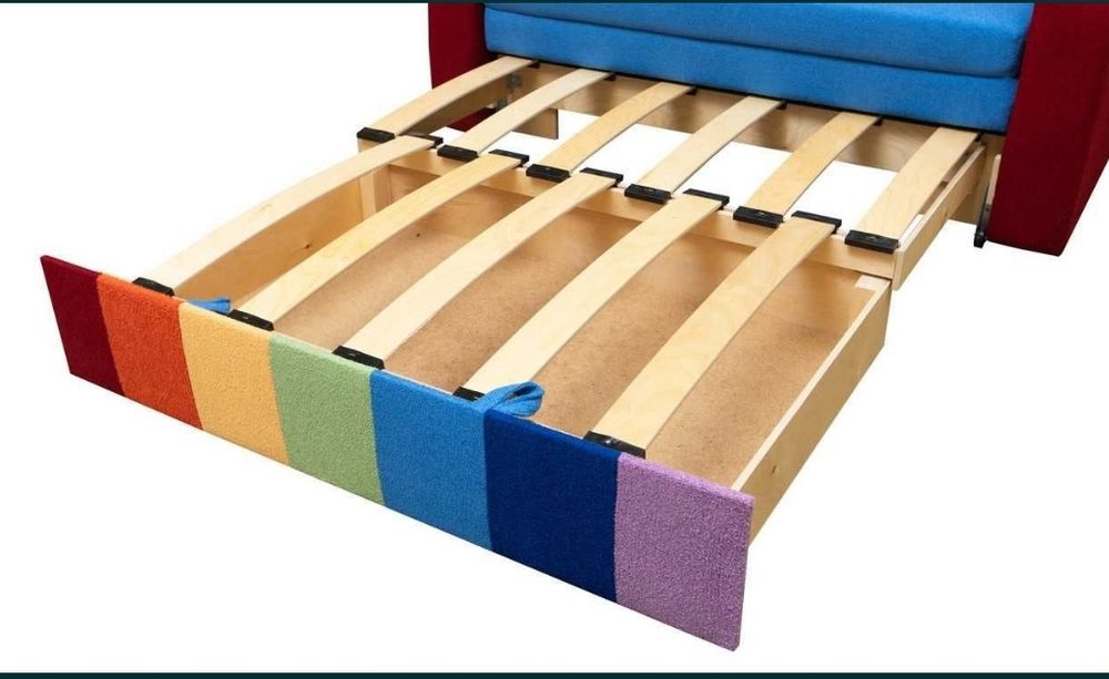 Продам диван Радуга, почти новая!