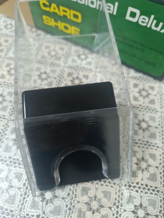 Продам щуз для раздачи карты