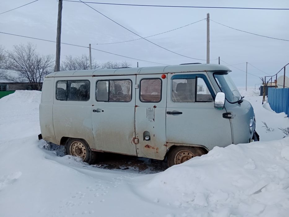 Уаз на запчасти,