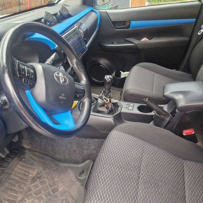 Vand Toyota Hilux gen VIII,2018