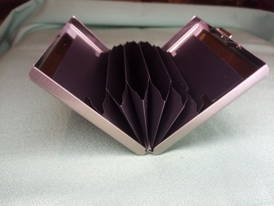 Държач за карти с масонски символи