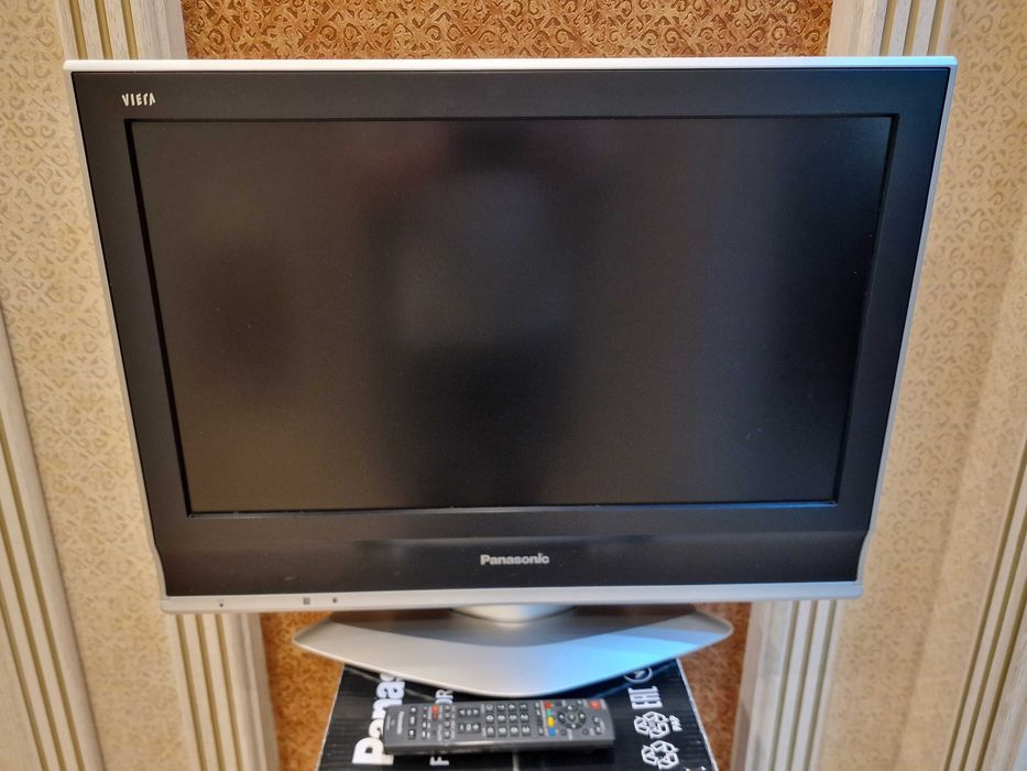 Телевизор Panasonic TX-R26LX70