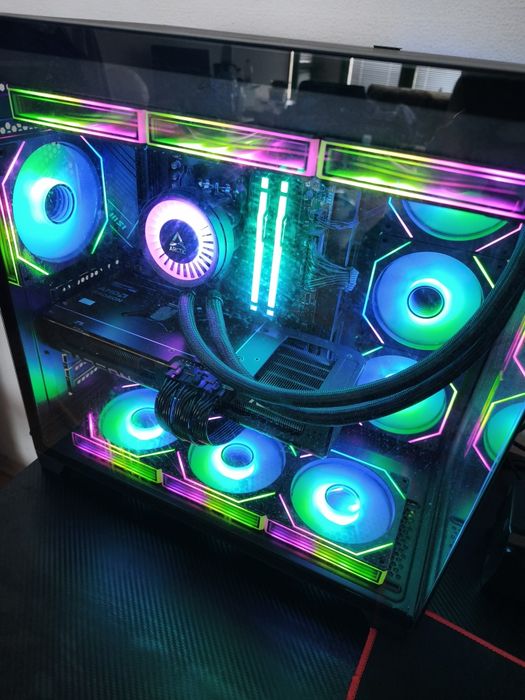 Настолен компютър + OLED монитор