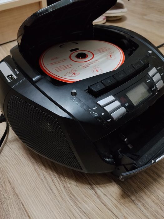 Продам тифло магнитола