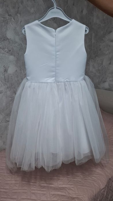 Продам детское платье