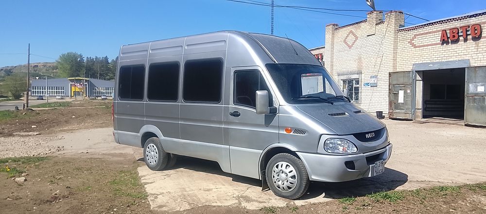 Продам автобус Iveco daily