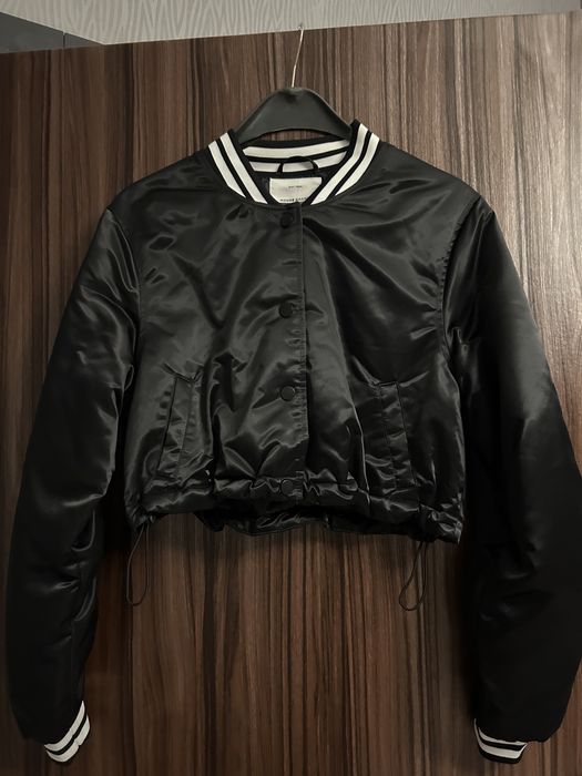 Дамско яке house