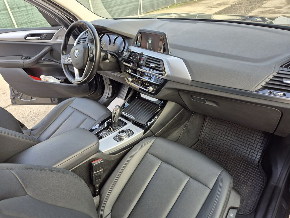 Bmw X3 / 2018 / X-drive 2.0D / 190 cp