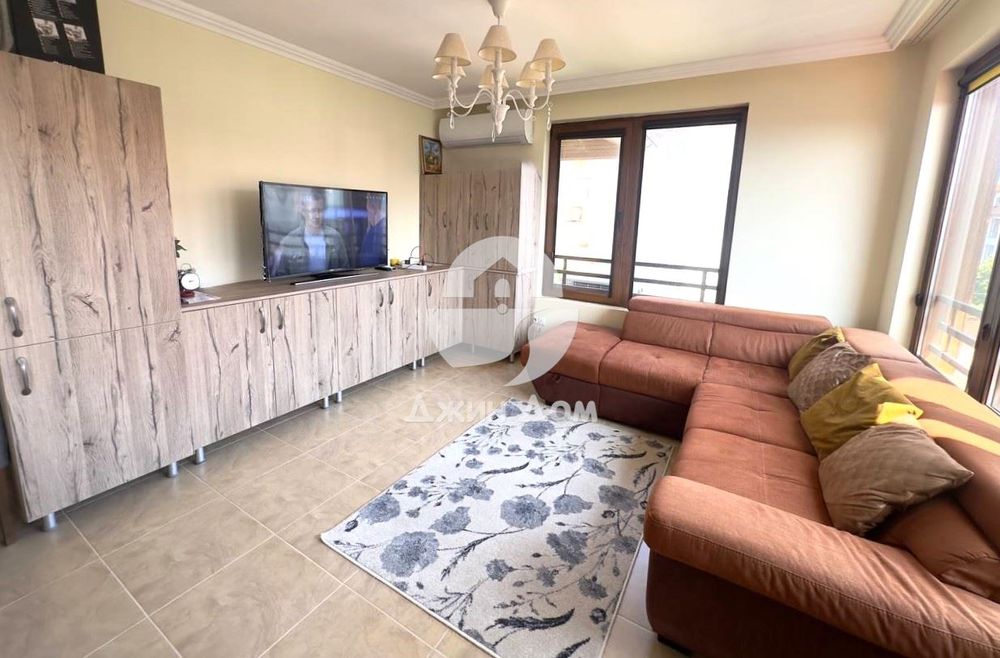 Продава се Тристаен апартамент в Свети Влас - 94 кв.м за 1820 €/кв.м - Снимка #1