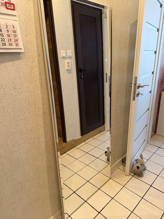 Стенно огледало