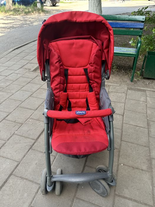 Коляска прогулочная Chicco