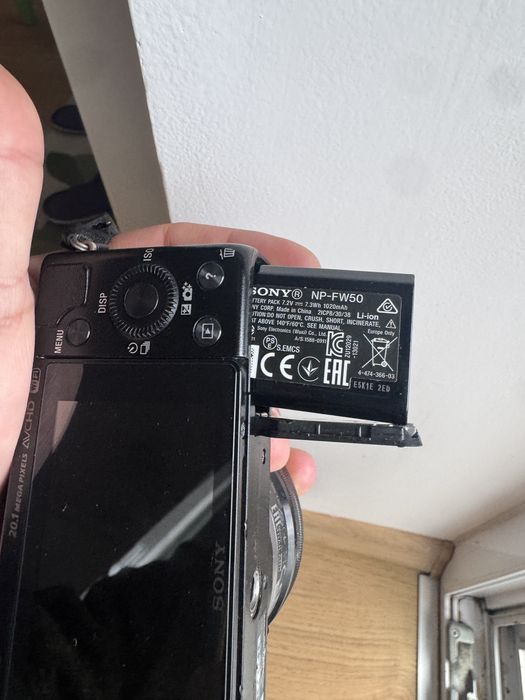 Aparat foto mirrorless Sony Alpha a5000