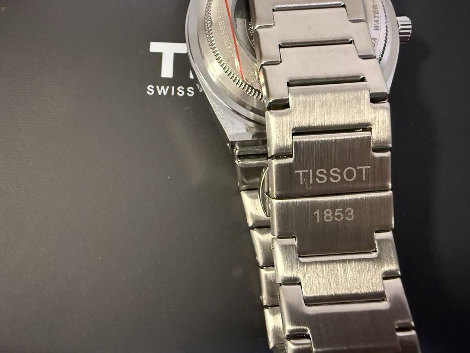 Часовник  Tissot prx powermatic 80