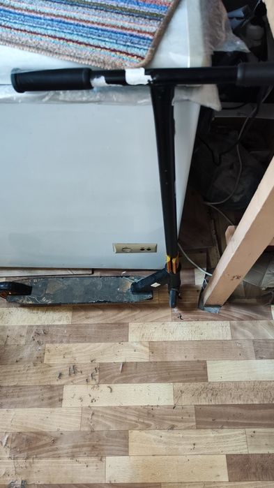 Продам самокат б/у в хорошем состоянии...