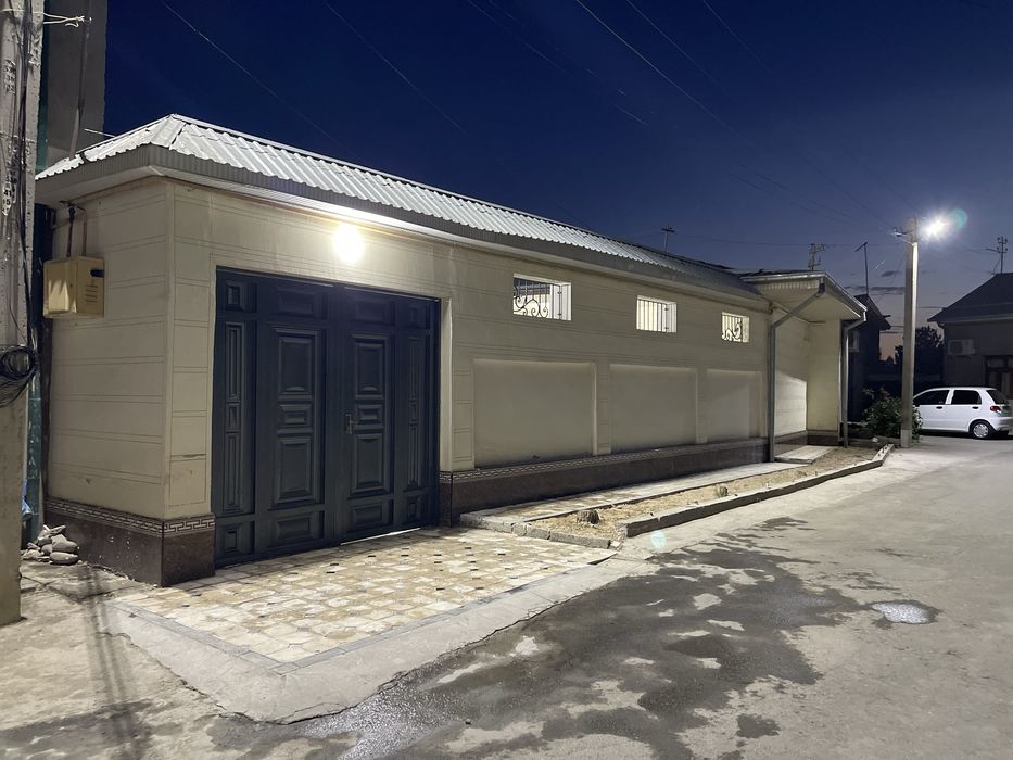 Hovli yengi toshmida