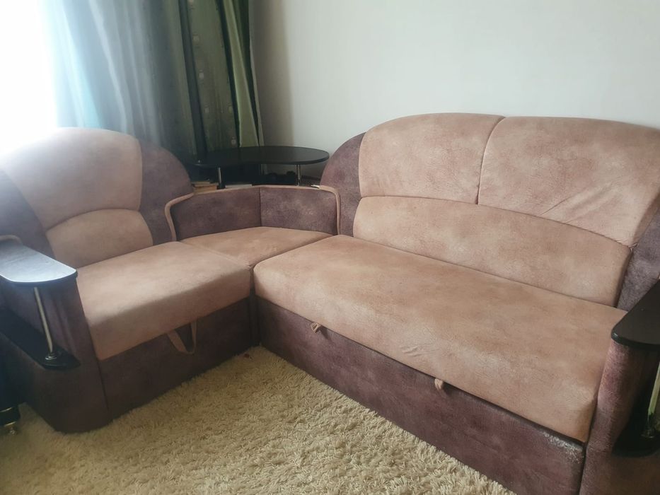 Угловой диван с креслом