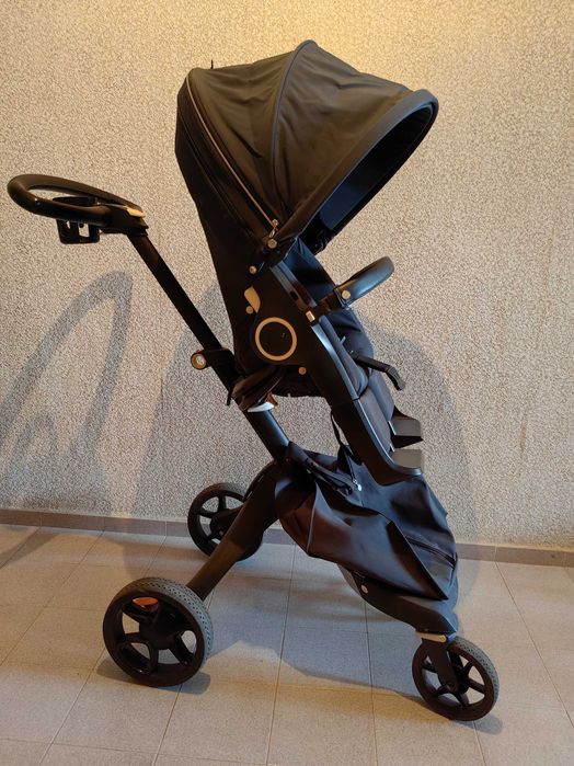 Stokke Xplory V6 black- НЕРАЗЛИЧИМ ОТ НОВ!