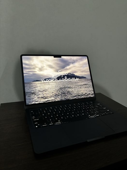 Macbook air m2 midnight