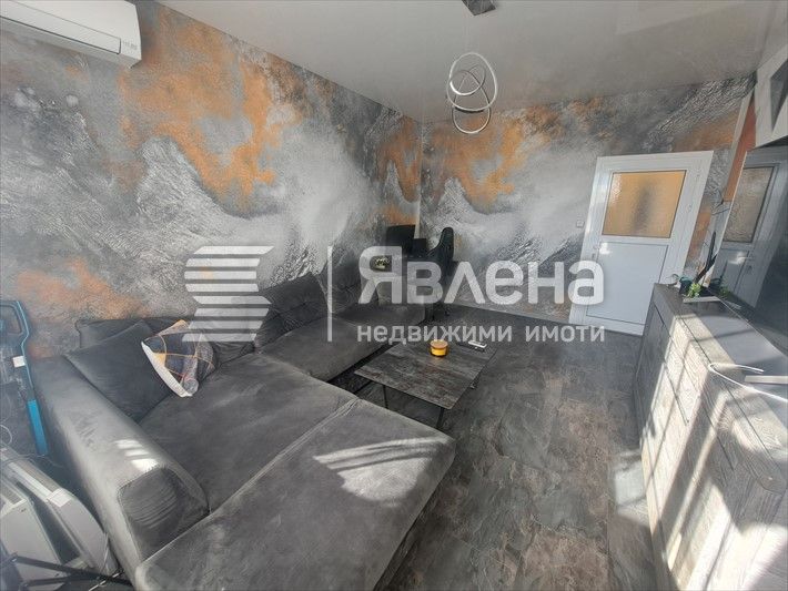 Продава се Двустаен апартамент в Варна, Възраждане 3 - 59 кв.м за 2034 €/кв.м - Снимка #2