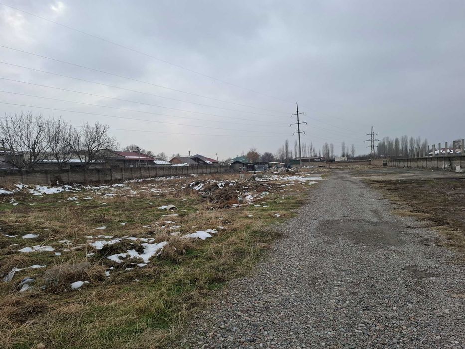 М.Улугбекский р-н! Учхоз,Дурмень. Пор-ся 113-соток не жилой участок