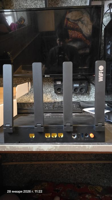 Продаю Роутер GPON Ax3000  почти новый