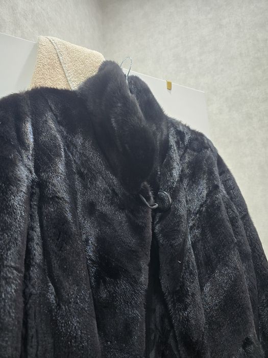 Продам норковую шубу