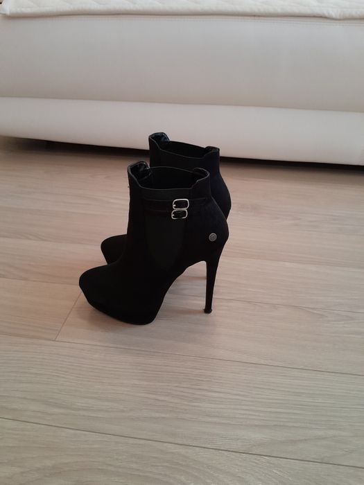 Женская обувь, батильоны.