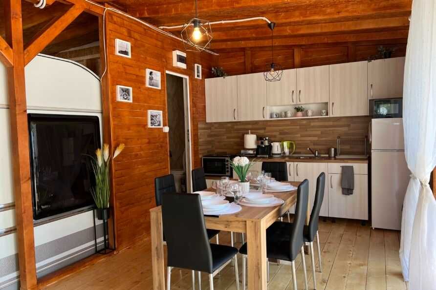 Продава се мечтаната каравана