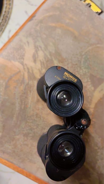 Binoclu konus 10x50 WA