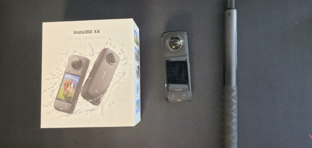 Cameră Insta 360 X4 8K