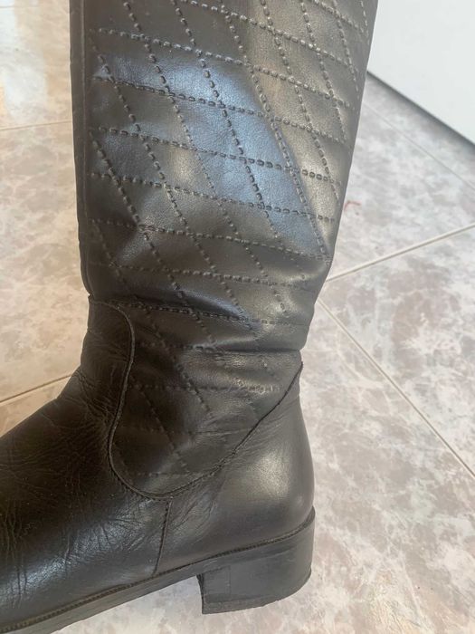 Продавам ботуши естествена кожа 38