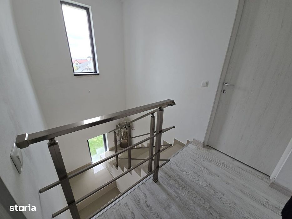 Vila 4 camere,gata de mutare ,mobilată și utilată,teren 400 mp