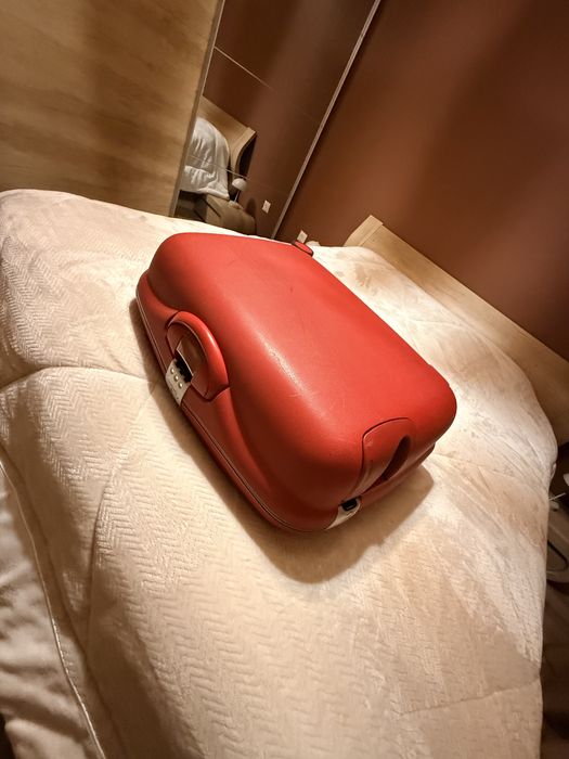 Твърд куфар Samsonite