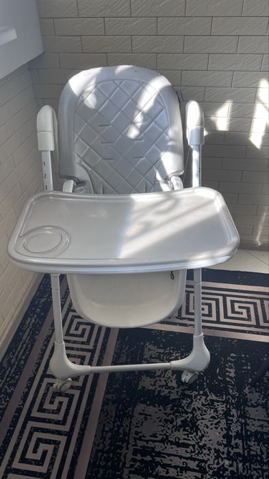 Продам детский стульчик и манеж