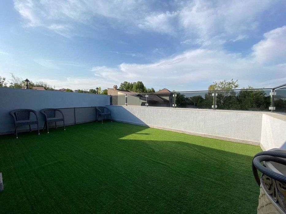 Сдаётся новый евро коттедж на Циальковском.