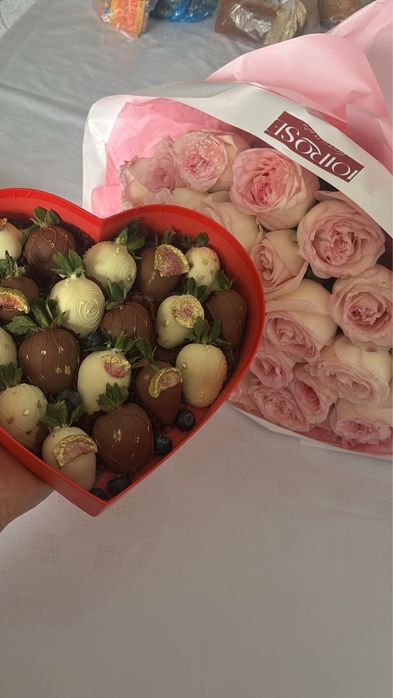 Свежий букет 35+ роза,14000