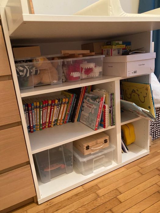 Ikea SMÅSTAD маса за повиване/повивалник + постелка