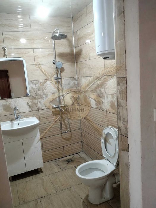 Дава се под наем Едностаен апартамент в Варна, Владислав Варненчик - 35 кв.м за 250 € - Снимка #2