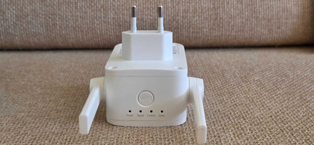 Продавам екстендер /удължител на обхват/ марка TP LINK 1200.