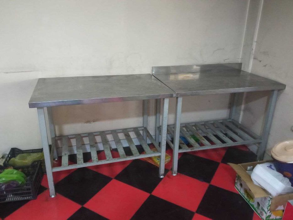 Производственный разделочный кухонный стол